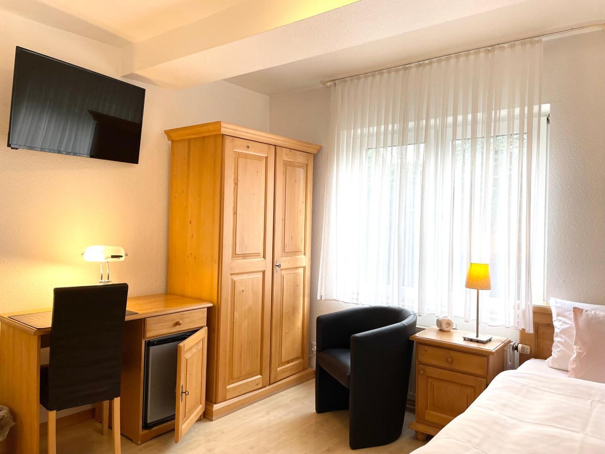 Hotel-Pension Hommen Κόμπλεντς Εξωτερικό φωτογραφία
