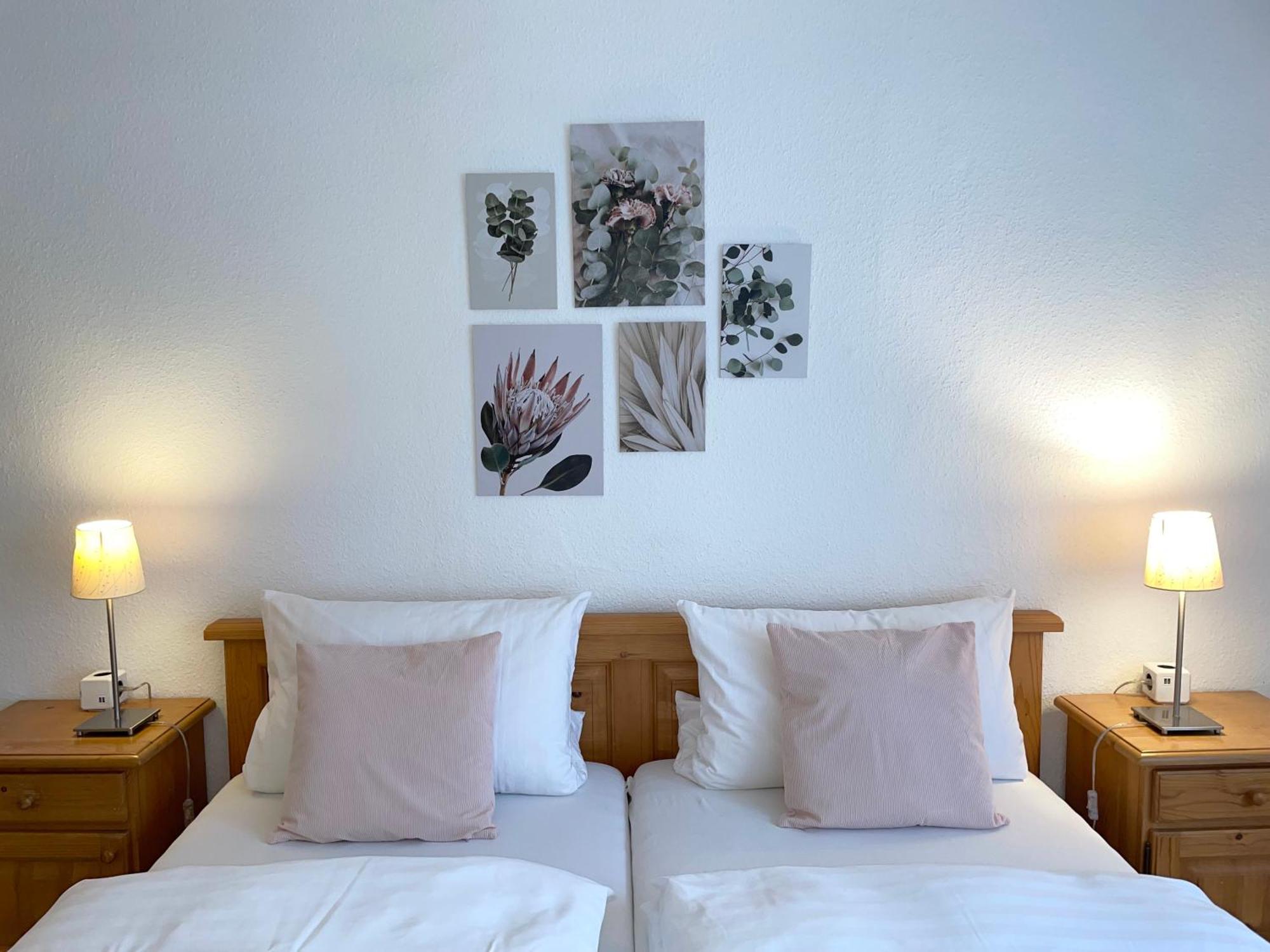 Hotel-Pension Hommen Κόμπλεντς Εξωτερικό φωτογραφία