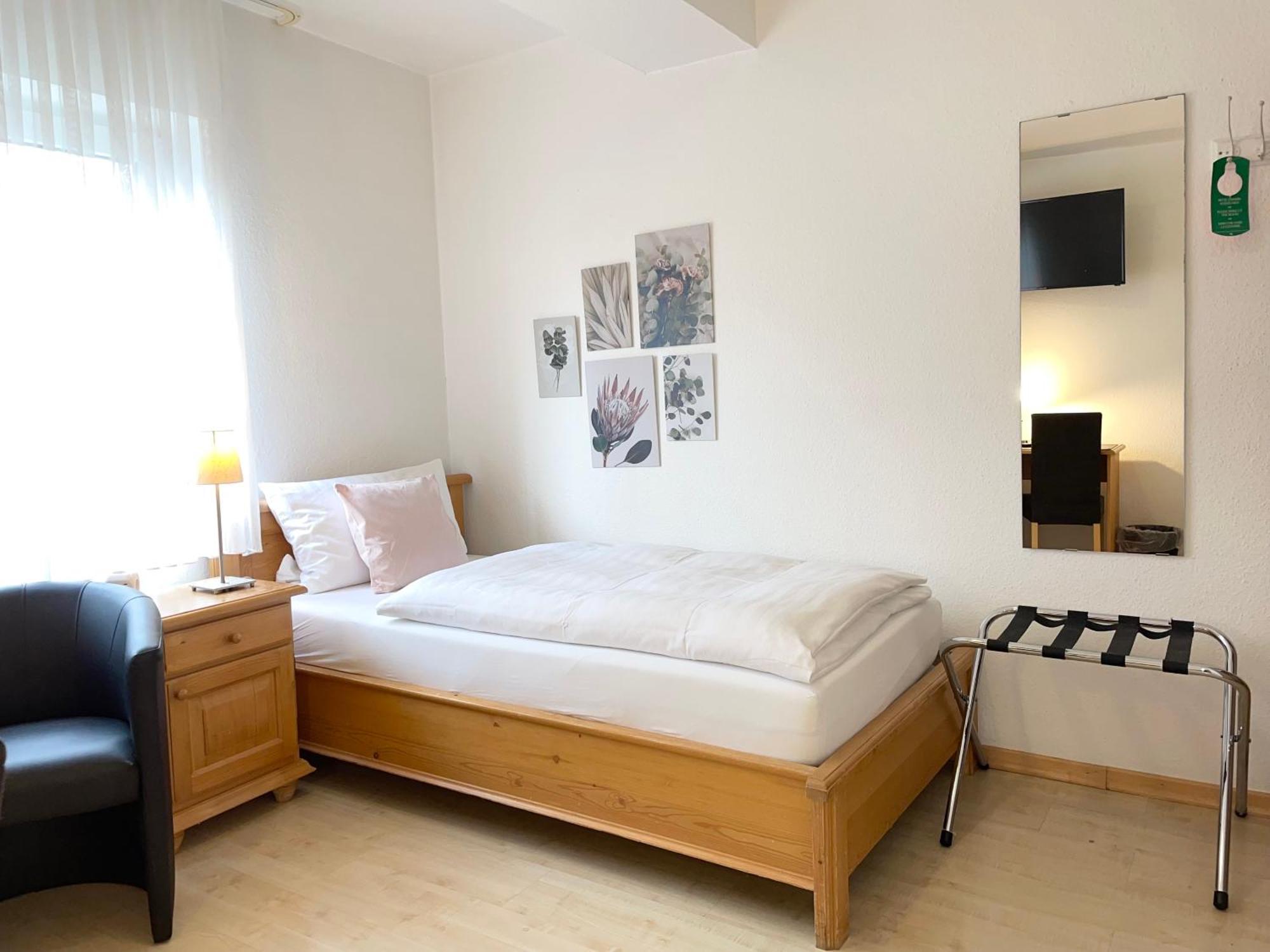 Hotel-Pension Hommen Κόμπλεντς Εξωτερικό φωτογραφία